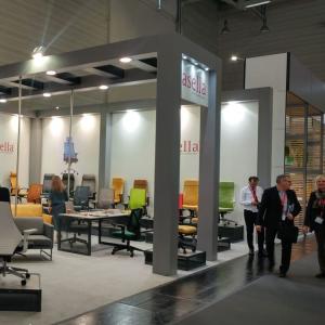 Casella trat der deutschen Möbelmesse in Köln bei.